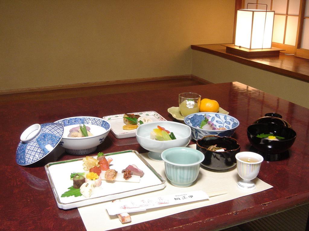 Kamata Hotel Yugawara Esterno foto