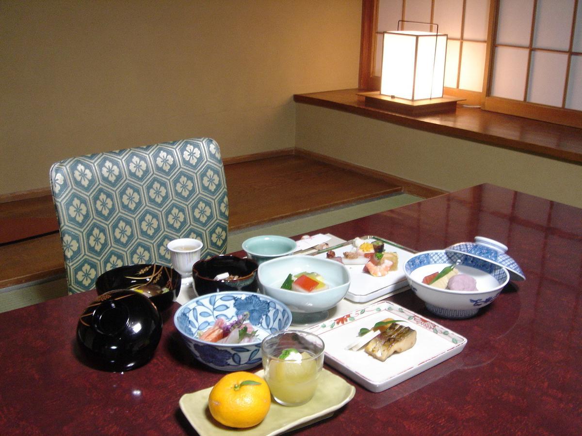 Kamata Hotel Yugawara Esterno foto